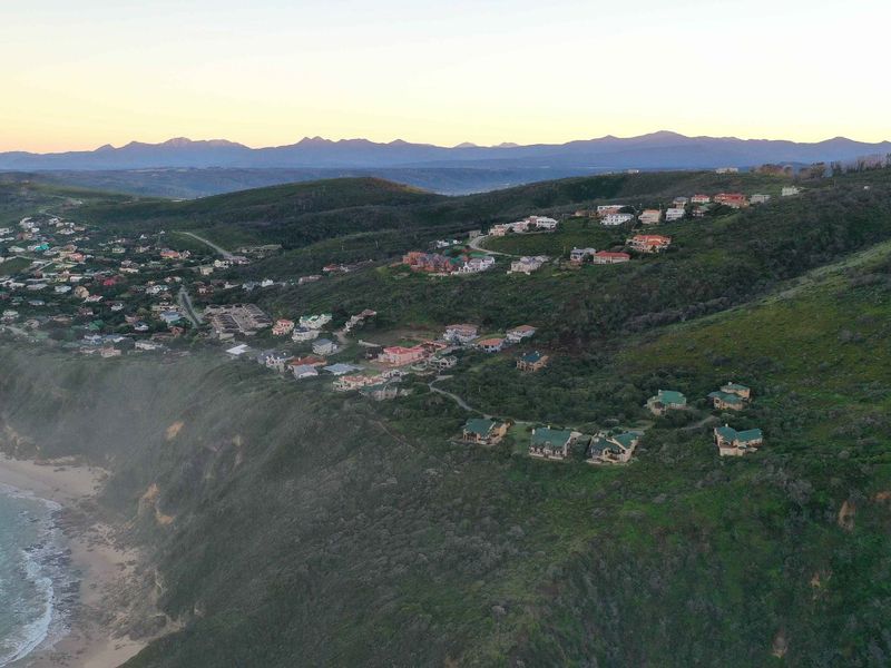Exclusive Clifftop Haven in Southern Right Estate, Brenton-on-Sea - Photo 10