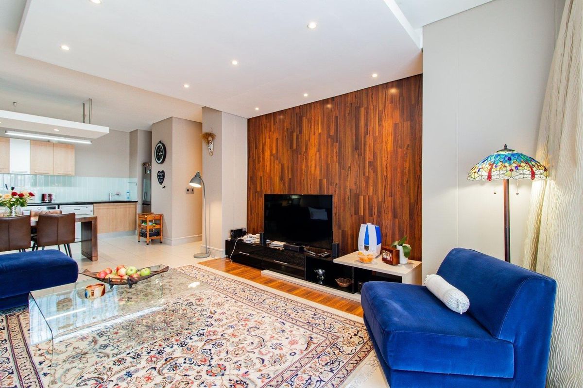 2 Bedroom Apartment for Sale - Photo 2