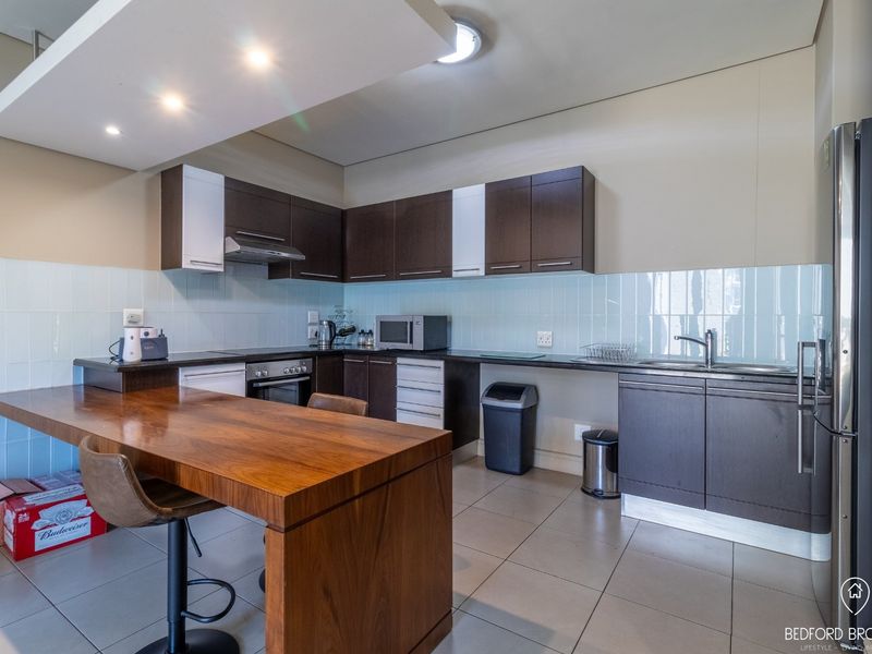 STUNNING 2 BEDROOM GARDEN UNIT FOR SALE AT BEDFORD - Photo 6