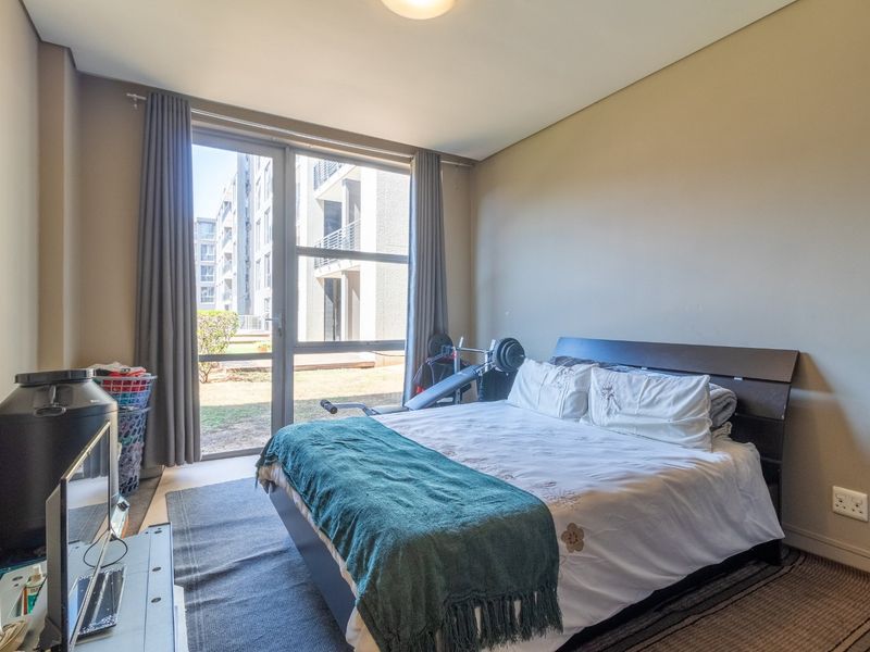 STUNNING 2 BEDROOM GARDEN UNIT FOR SALE AT BEDFORD - Photo 10