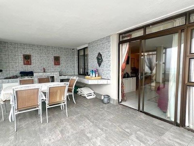 Cozy Coastal Apartment With Ocean Views - Photo 6