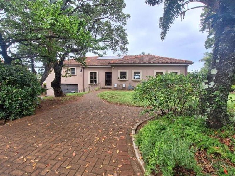 Fully Furnished 3 Bedroom House In Ramsgate! - Photo 1