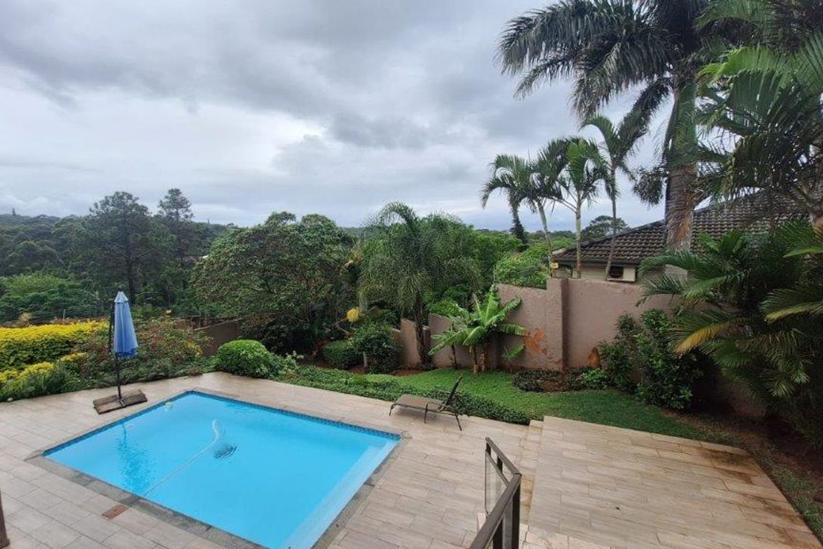 Fully Furnished 3 Bedroom House In Ramsgate! - Photo 4