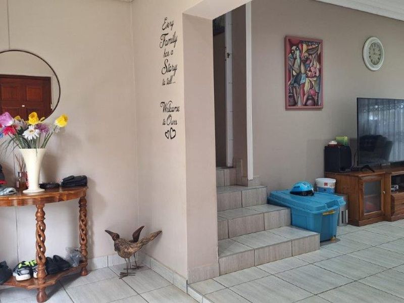 Fully Furnished 3 Bedroom House In Ramsgate! - Photo 6