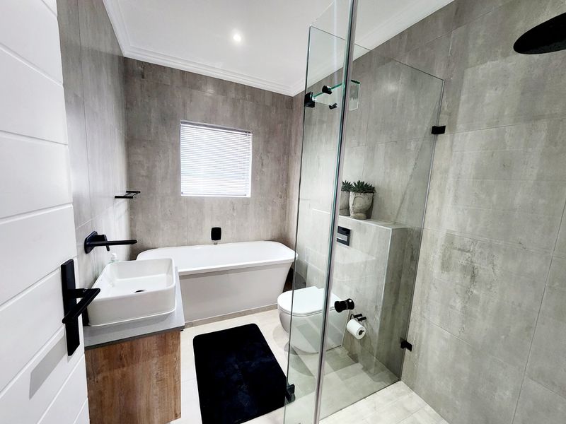 Phase 2 of Zandhoogte Estate, a premier residential area in Tergniet! - Photo 2