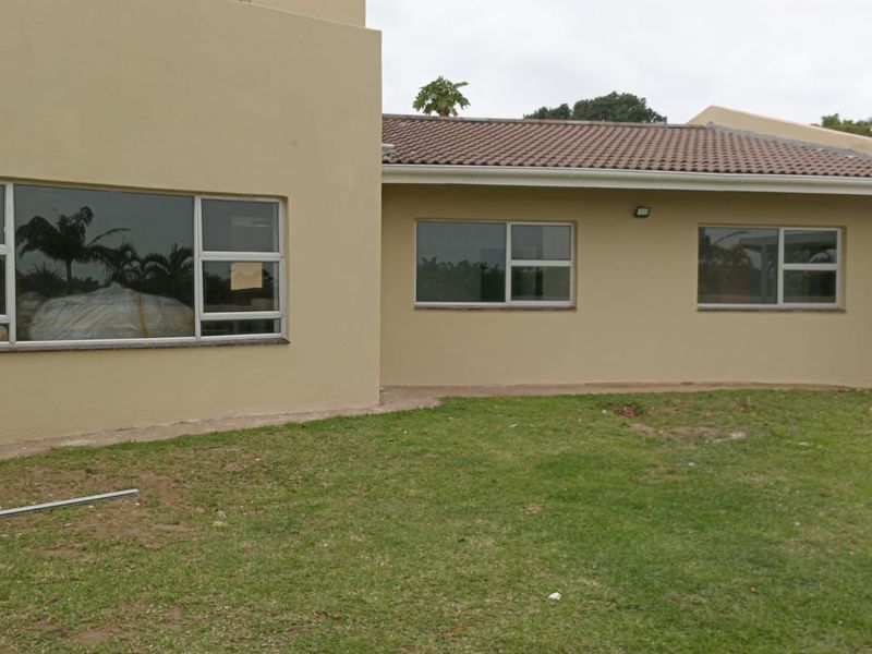Spacious family home in Oslo Beach, secure living - Photo 1