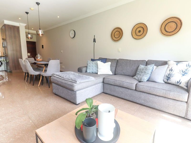 2 Bed 2 Bath Ground Unit For Sale! - Photo 5