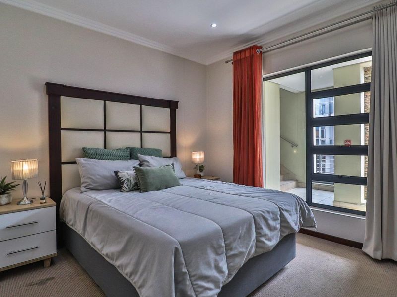 2 BEDROOM APARTMENT FOR SALE IN BEDFORD SQUARE - Photo 3