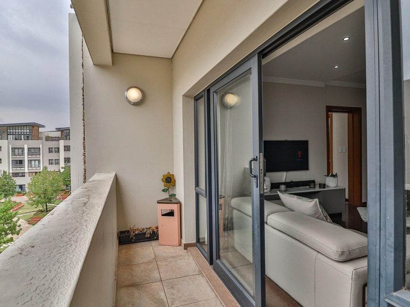 2 BEDROOM APARTMENT FOR SALE IN BEDFORD SQUARE - Photo 10