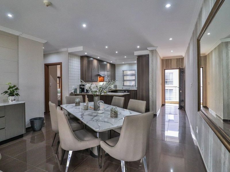 2 BEDROOM APARTMENT FOR SALE IN BEDFORD SQUARE - Photo 3