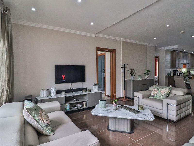 2 BEDROOM APARTMENT FOR SALE IN BEDFORD SQUARE - Photo 8