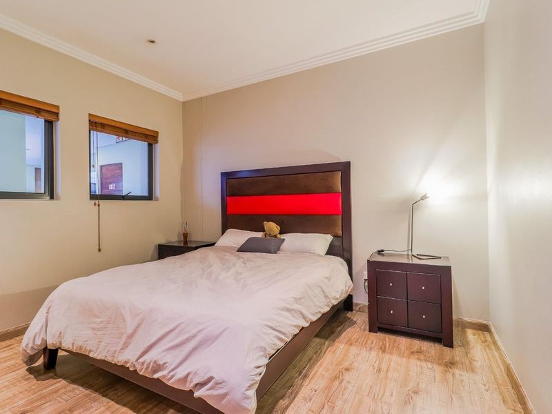 CALLING ALL INVESTORS AND FIRST TIME HOME OWNERS!!! - Photo 7