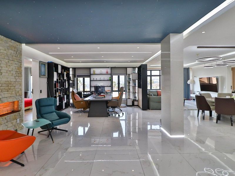 Stunning Double 3 Bedroom Apartment For Sale - Photo 3