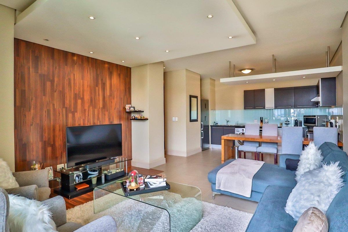 CALLING ALL INVESTORS AND FIRST TIME HOME OWNERS. - Photo 3