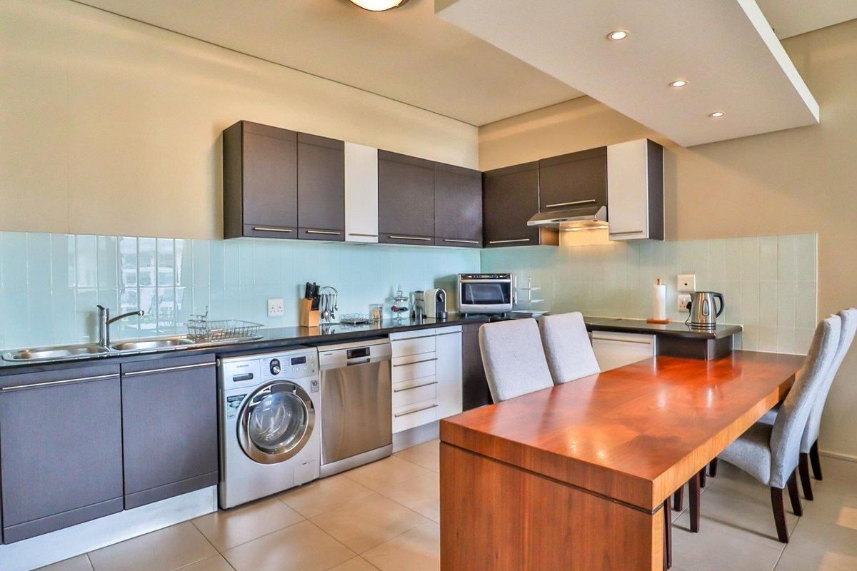 CALLING ALL INVESTORS AND FIRST TIME HOME OWNERS. - Photo 3