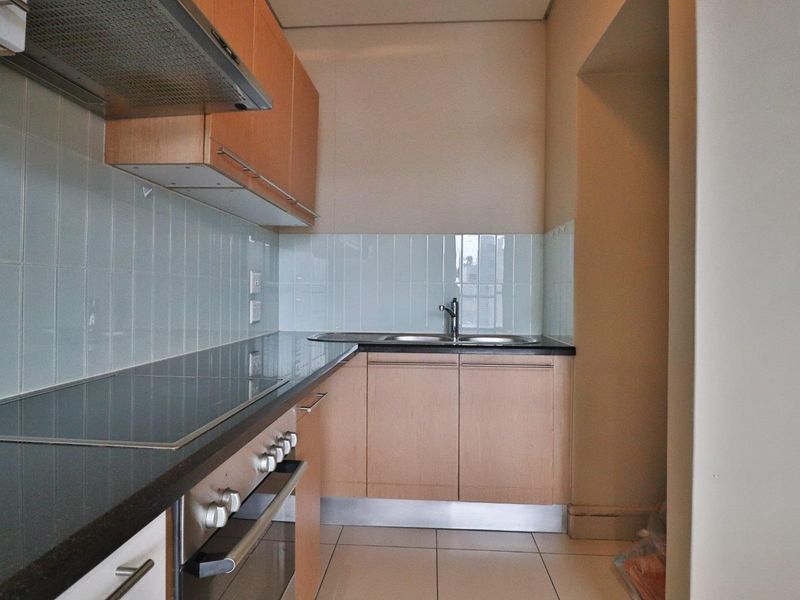 1 Bedroom Apartment for Sale - Photo 6