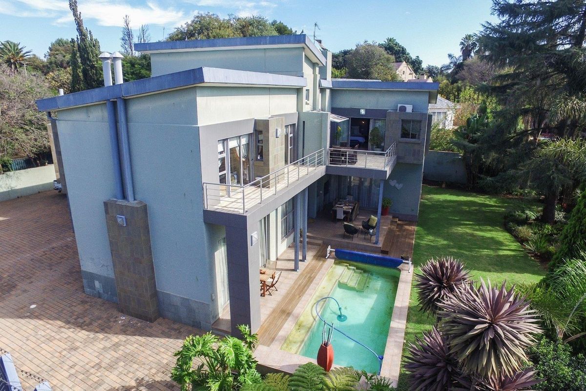 MAJESTIC HOME FOR SALE IN BEDFORDVIEW - Photo 5