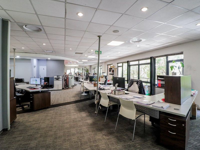 COMMERCIAL OFFICES FOR SALE - SECTIONAL TITLE UNITS BEDFORDVIEW - Photo 2