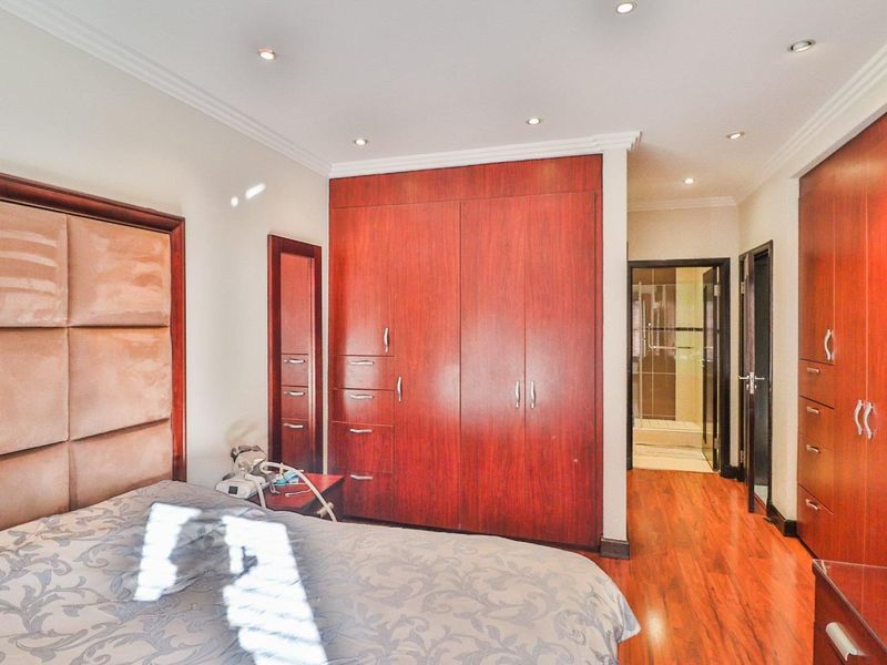 PRESITGIOUS 2 BEDROOM FURNISHED APARTMENT FOR SALE AT VILLA ABROSIA - Photo 7