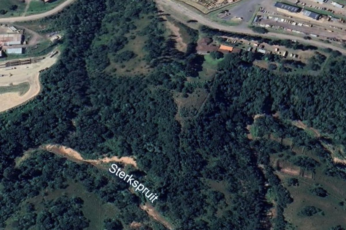 Prime 112 000 Hectare Commercial Land Opportunity in Cliffdale's Expanding Outer West Sector- 2x Erven- Sterkspruit Road, Outerwest - Photo 5