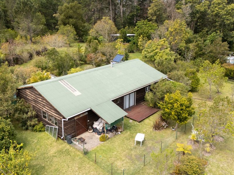 Immaculate Small Holding in Harkerville - Photo 3