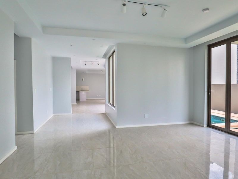 Modern And Brand New Development - 4 Bedroom Cluster In Bedfordview - Photo 7