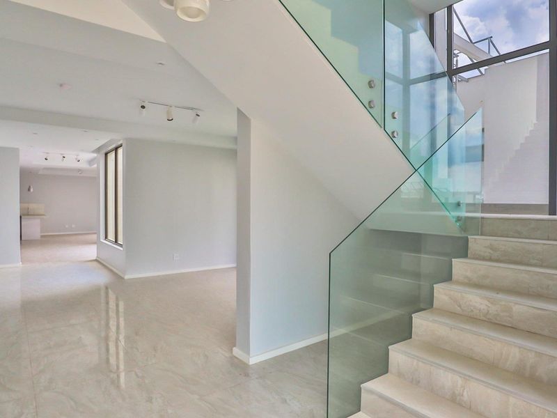 Modern And Brand New Development - 4 Bedroom Cluster In Bedfordview - Photo 8