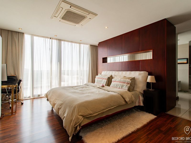 STUNNING 4 BEDROOM PENTHOUSE FOR SALE AT BEDFORD - Photo 4