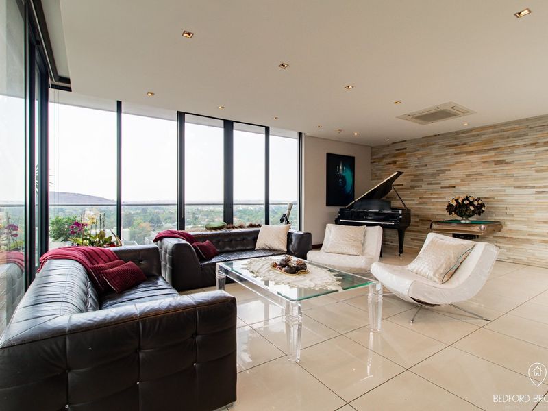 STUNNING 4 BEDROOM PENTHOUSE FOR SALE AT BEDFORD - Photo 2