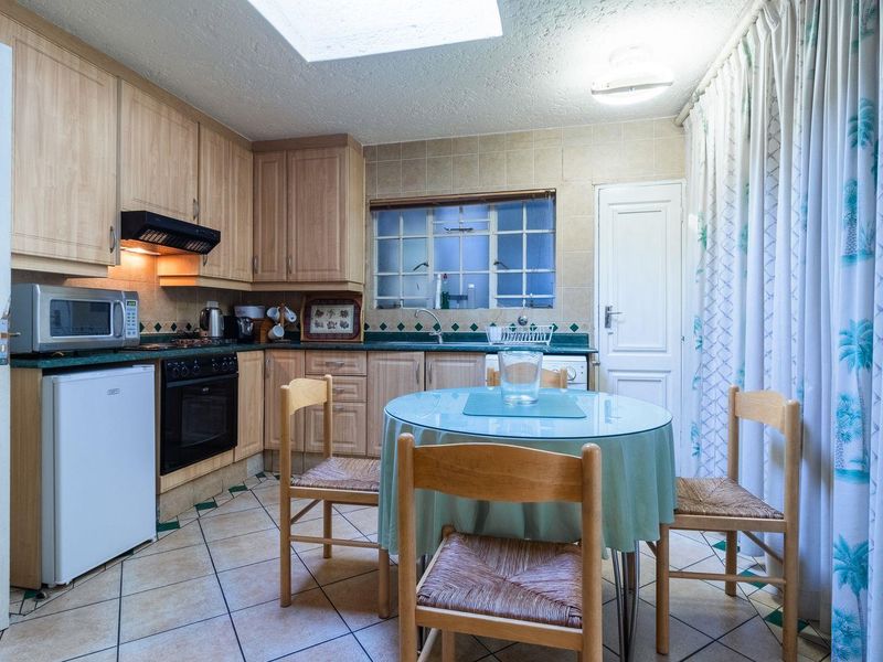 1 BEDROOM COTTAGE TO RENT - Photo 2