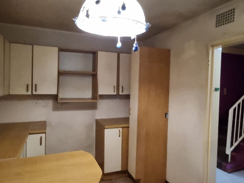 Exceptional Value in Golden Grove –3Bedroom Townhouse Ideal Investment.  - Photo 5