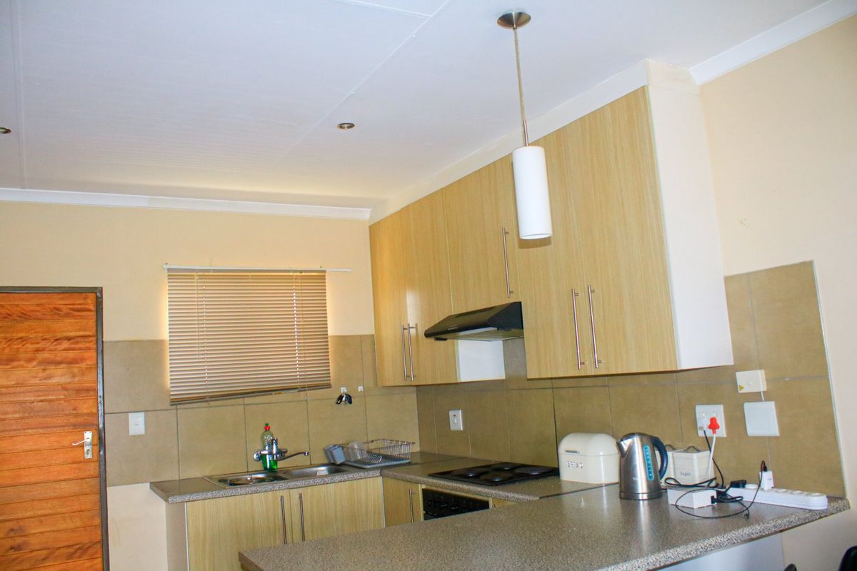 3 Bedroom 2 Bathroom first floor  Apartment for Sale - Photo 3