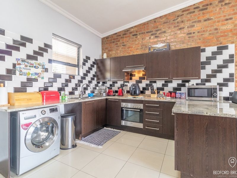 3 Bedroom Penthouse for Sale - Photo 5