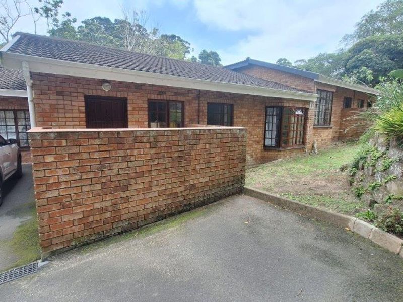 A  Lovely Townhouse In Margate - Photo 7