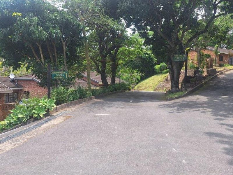 A  Lovely Townhouse In Margate - Photo 4