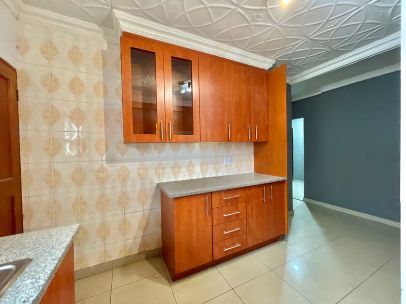 Middelburg Mall's Door Step - Secure Home For You And Your Family In Ext. 18 - Photo 3