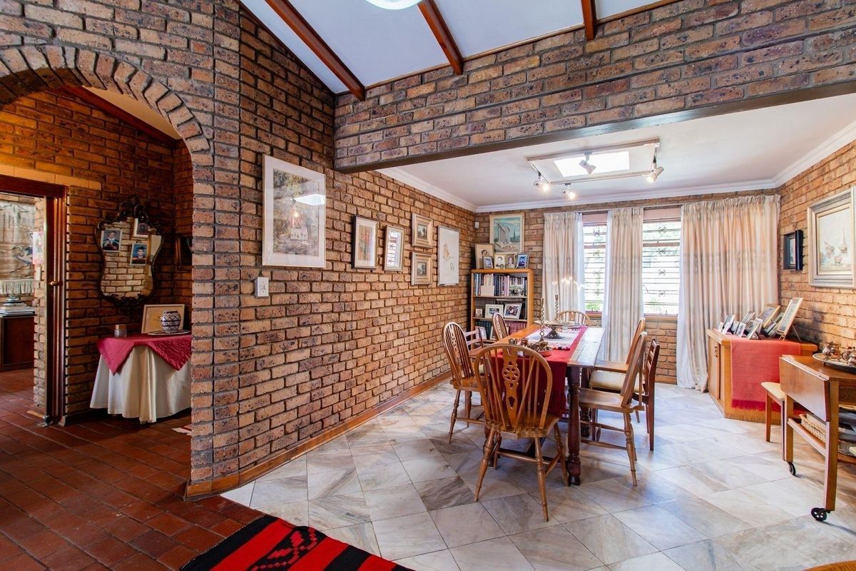 4 BEDROOM HOUSE FOR SALE IN BEDFORDVIEW - Photo 3