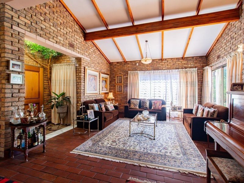 4 BEDROOM HOUSE FOR SALE IN BEDFORDVIEW - Photo 5