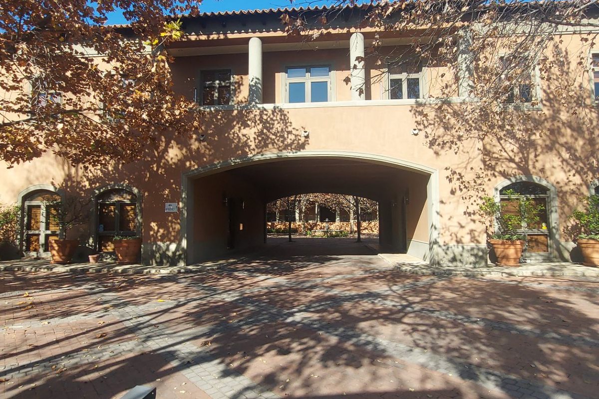 Offices A Grade 1,051m2 Brooklyn - Photo 3