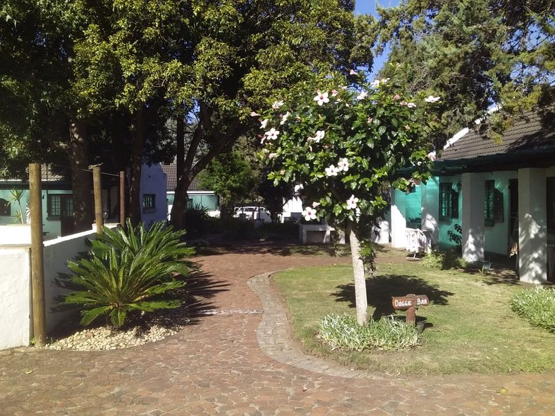 Prime Commercial Property with Restaurant & accommodation facilities for sale - Photo 7