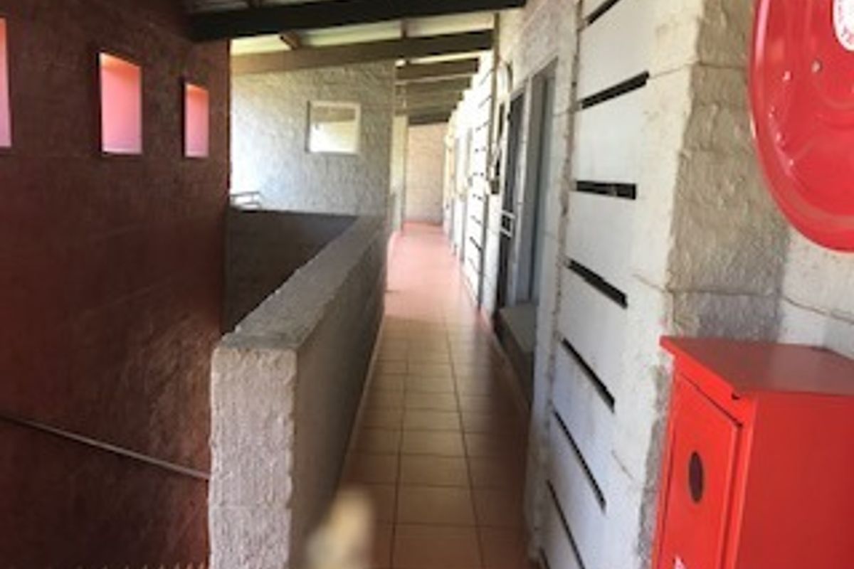 First time buyers! - Photo 4