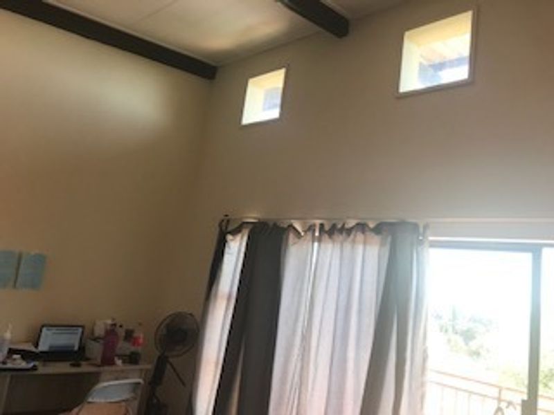 First time buyers! - Photo 8