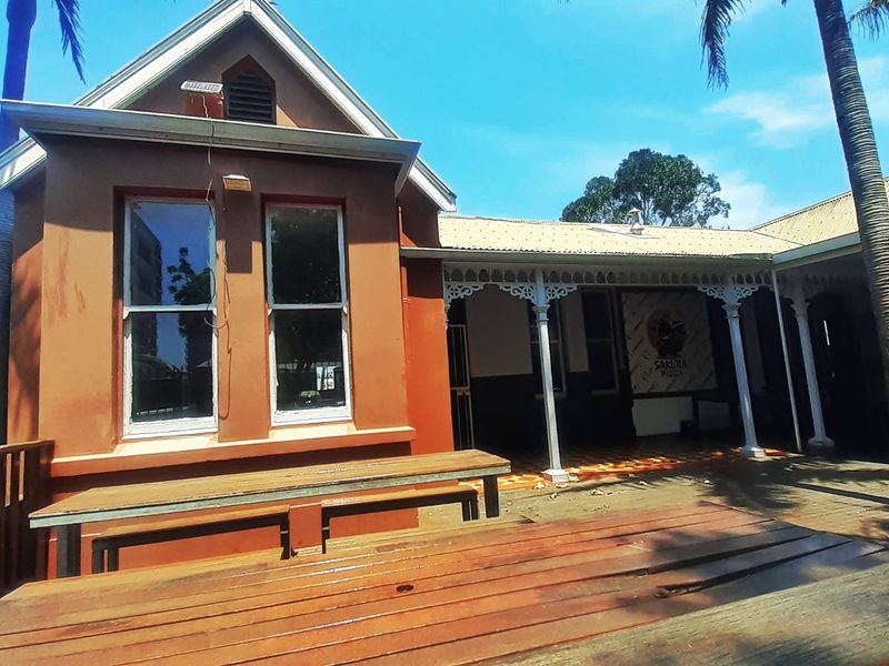 Prime Mixed-Use Dual-Access Commercial Property in Vibrant Bulwer – Restaurant and Office Space with Expansion Potential - Photo 3