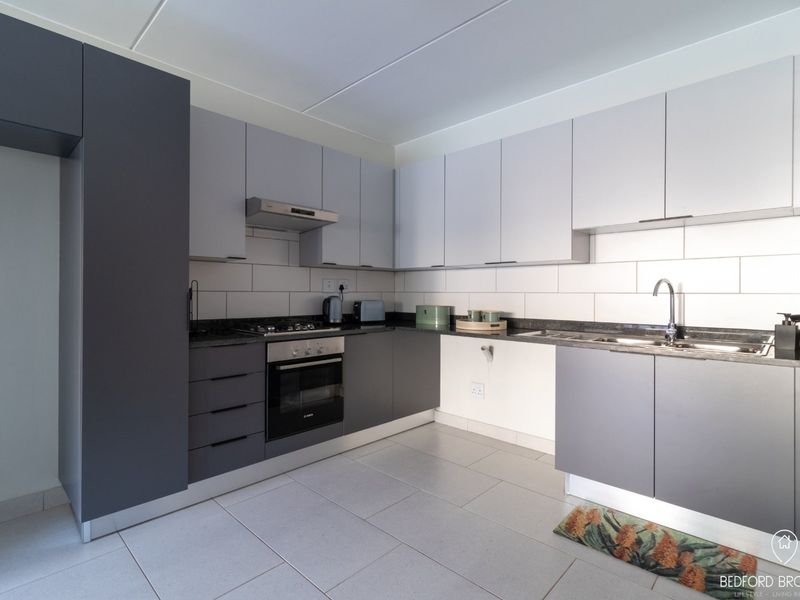 2 BEDROOM 2 BATHROOM APARTMENT TO RENT IN BEDFORDVIEW - Photo 2