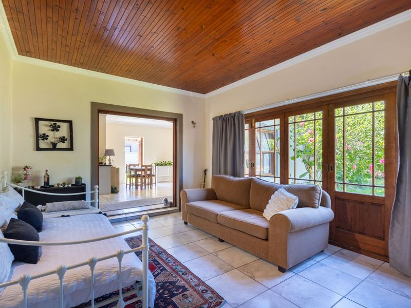 Fabulous Lock up and Go in the heart of Whale Rock Gardens - Photo 7