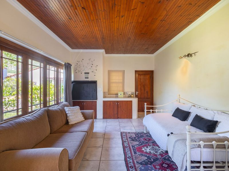 Fabulous Lock up and Go in the heart of Whale Rock Gardens - Photo 6