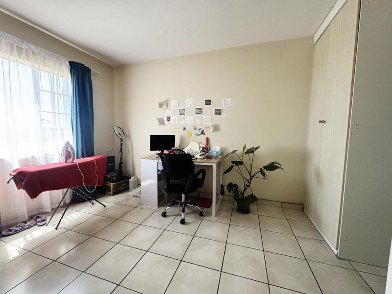 INVEST IN FOUNTAIN VIEW TODAY! - Photo 9