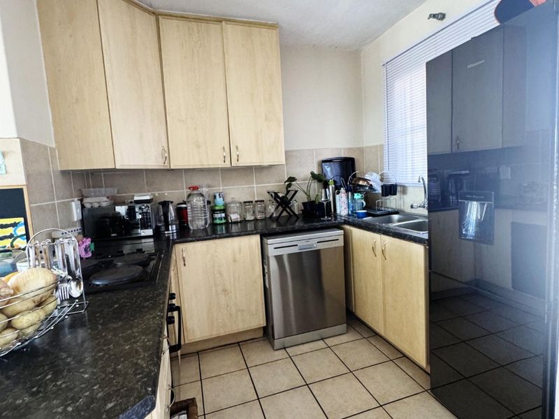 INVEST IN FOUNTAIN VIEW TODAY! - Photo 7