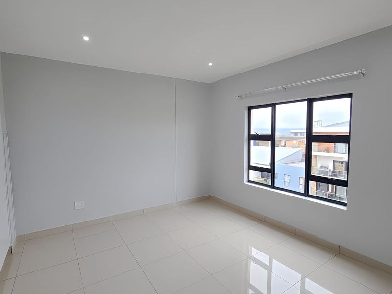 Modern Apartment in Prime Umhlanga Location - Photo 7