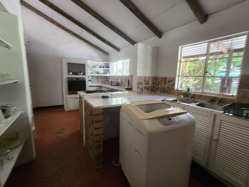 Stunning  Farmhouse in Nature, Close to Town - Photo 7